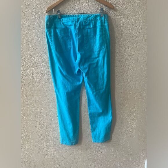 Trina Turk Suki Slim Turquoise Jeans Size 10 Ankle Flattering - Picture 4 of 12